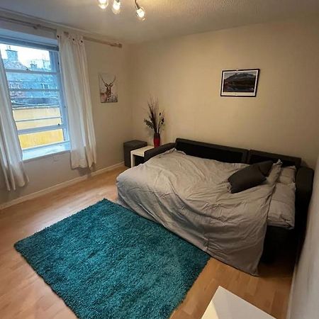 Ferienwohnung Lombard Hide Away Inverness Exterior foto