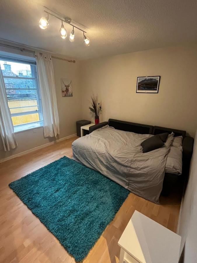 Ferienwohnung Lombard Hide Away Inverness Exterior foto